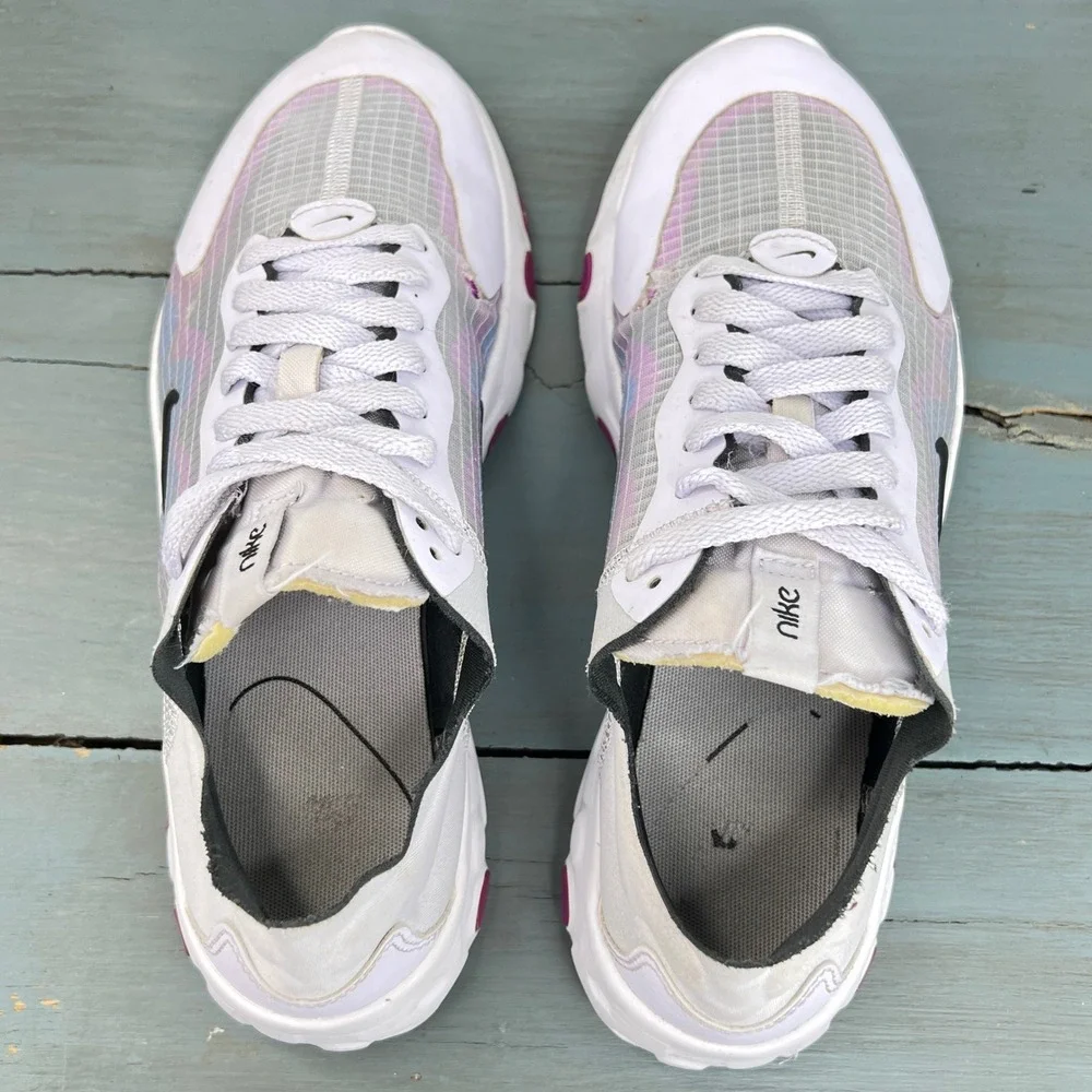 Nike Renew Element 55 White Black Psychic Purple BQ4152-500 Womens 8.5